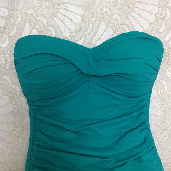 Strapless rushing Swinsuit One Piece Sz 10 - Picture 2 of 4